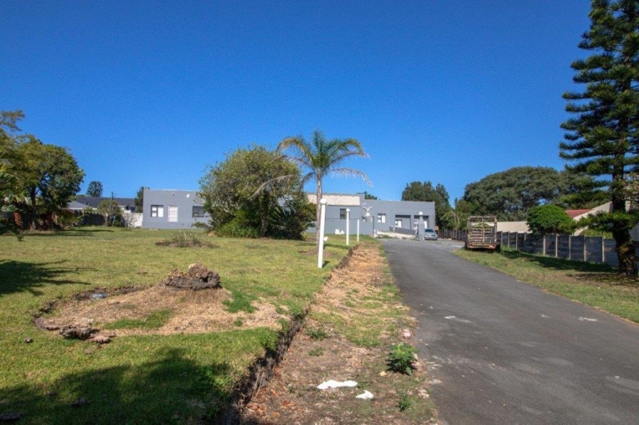 11 Bedroom Property for Sale in Beacon Bay Eastern Cape